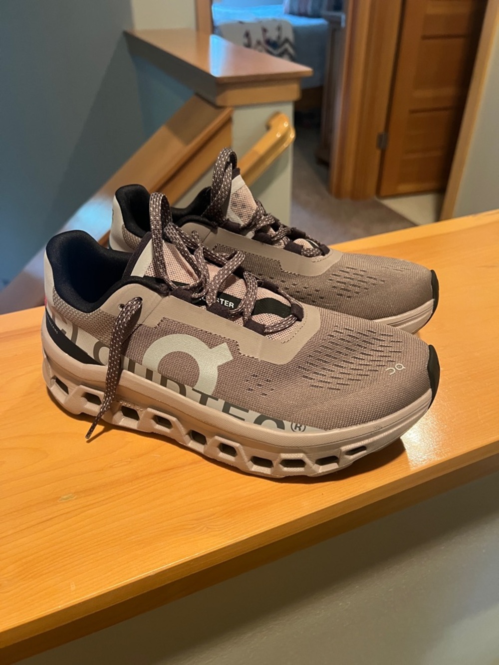 Women’s On Running Cloudmonster Sneakers - Gray with Black Accents